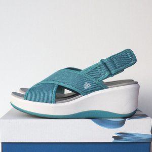 CLARKS | Cloudsteppers sporty wedge sandal
